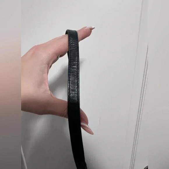 Vintage | Genuine Leather Navy Half Moon Crossbody Purse - Picture 2 of 10